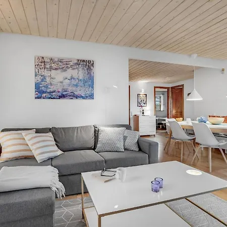 Дом отдыха Amazing In With Wifi